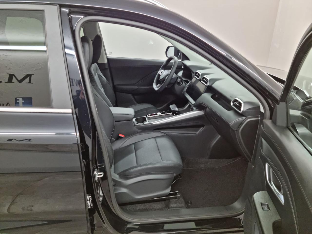 MG ZS 1.5 Hybrid+ Luxury - 10