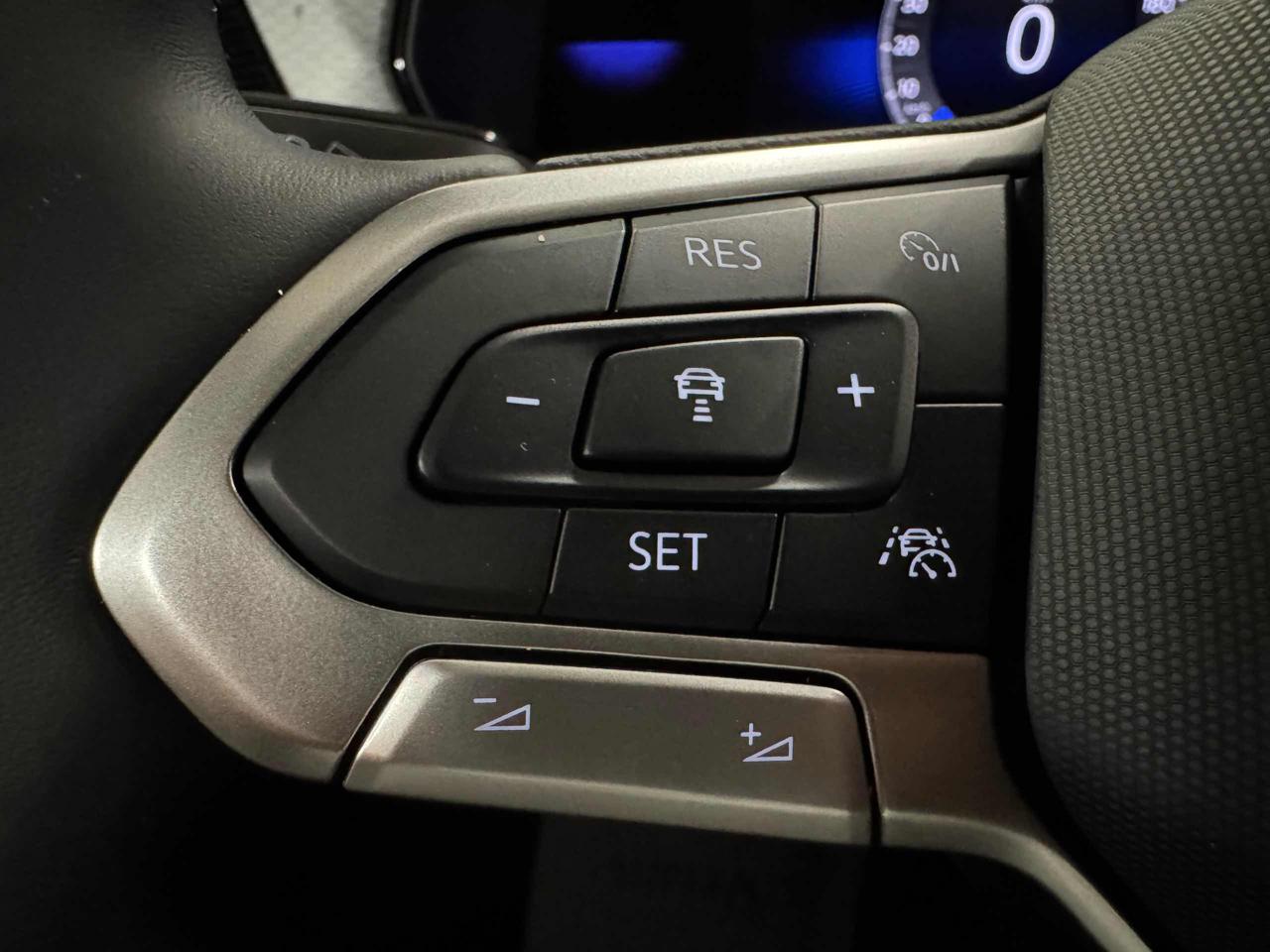 VOLKSWAGEN T-Cross 1.0 TSI Edition Plus - 21