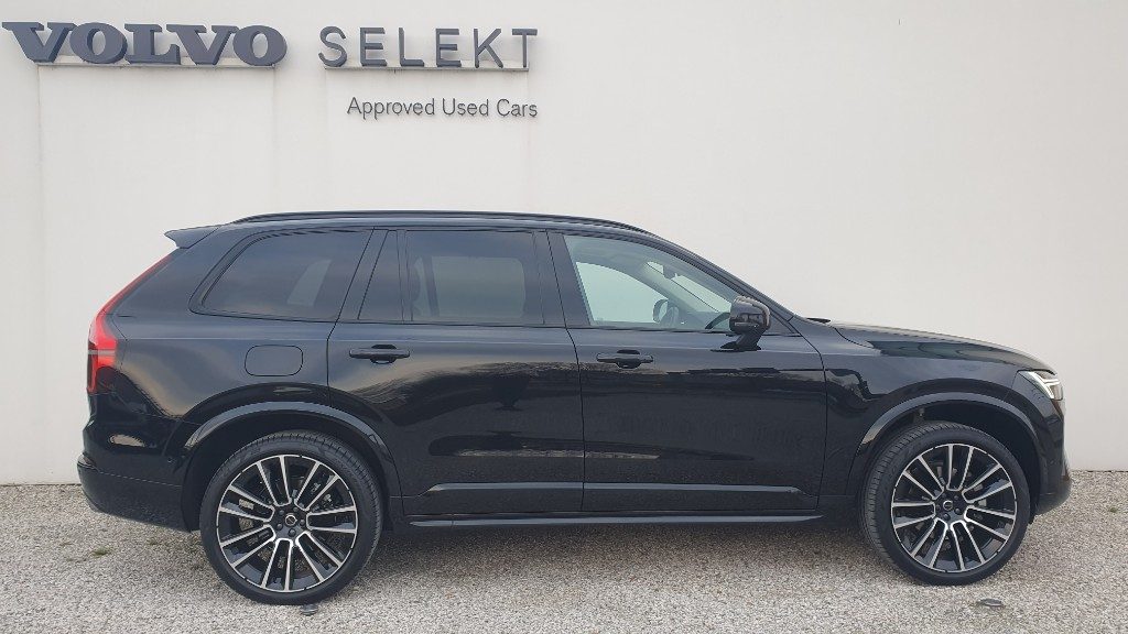 VOLVO XC90 B5 AWD automatico 7 posti Ultra Dark - Foto 4