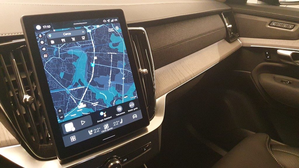 VOLVO XC90 B5 AWD automatico 7 posti Ultra Dark - Grid Foto 10