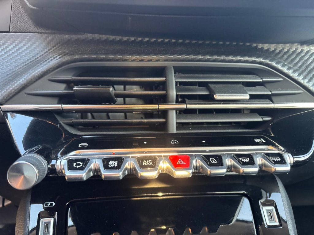 PEUGEOT 208 101cv  Allure FARI FULL LED DISPLAY 10 LEGA - 14