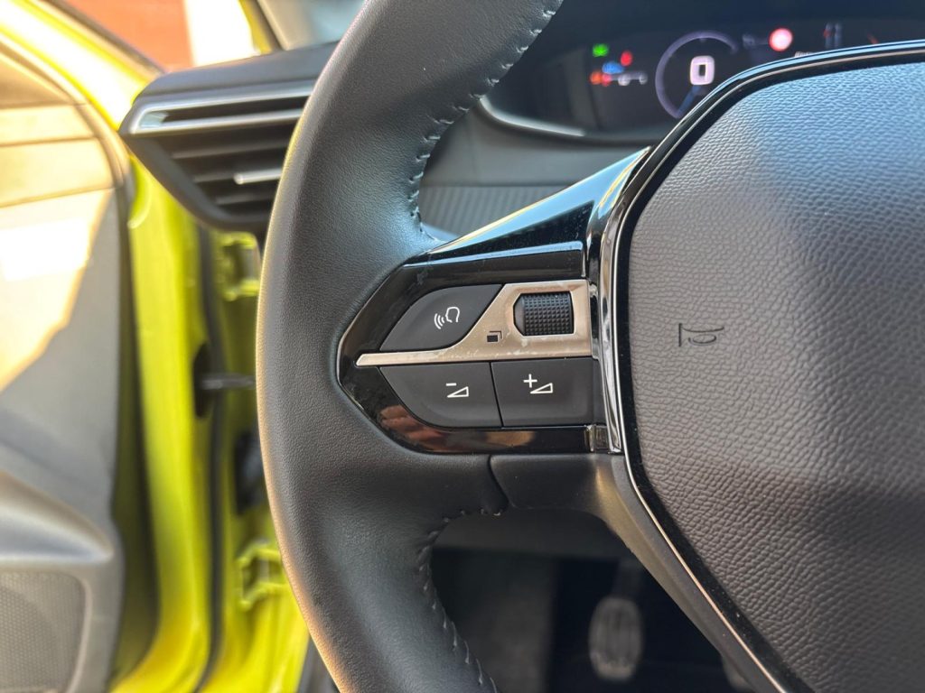 PEUGEOT 208 101cv  Allure FARI FULL LED DISPLAY 10 LEGA - 20