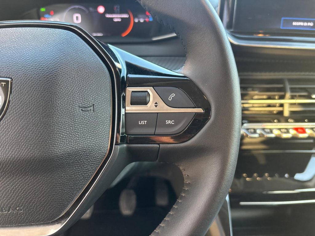 PEUGEOT 208 101cv  Allure FARI FULL LED DISPLAY 10 LEGA - 21