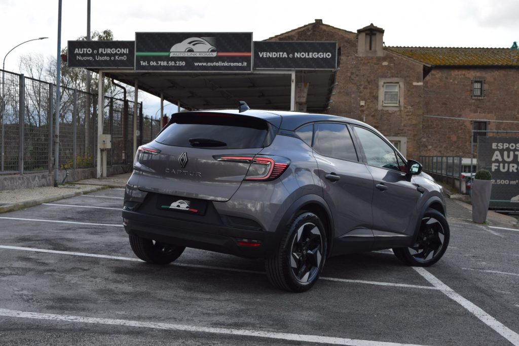 RENAULT Captur 1.3 Mild Hybrid EDC Techno 160 CV - 4