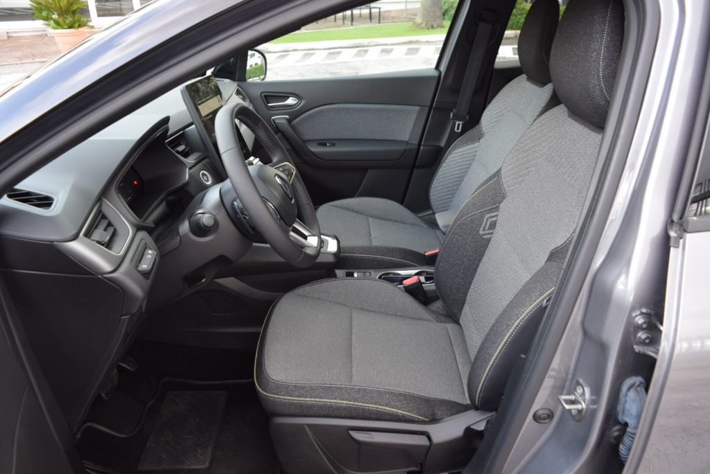 RENAULT Captur 1.3 Mild Hybrid EDC Techno 160 CV - 10