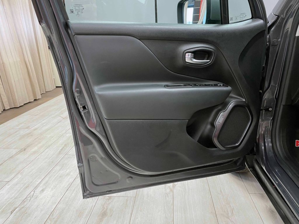 JEEP Renegade 1.5 GSE T4 E-HYBRID 130CV S FWD - 40