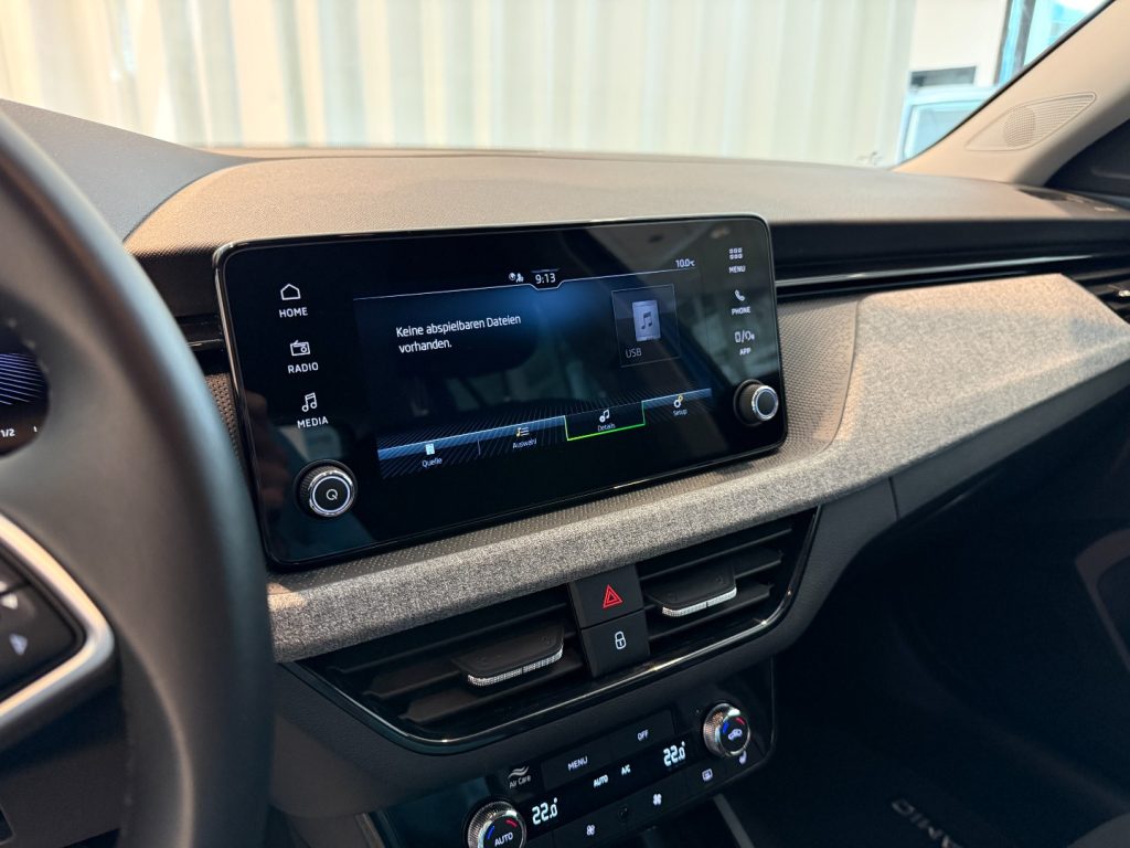 SKODA Kamiq 1.5 TSI 130 Edition Black 17Camera DAB+ - 14