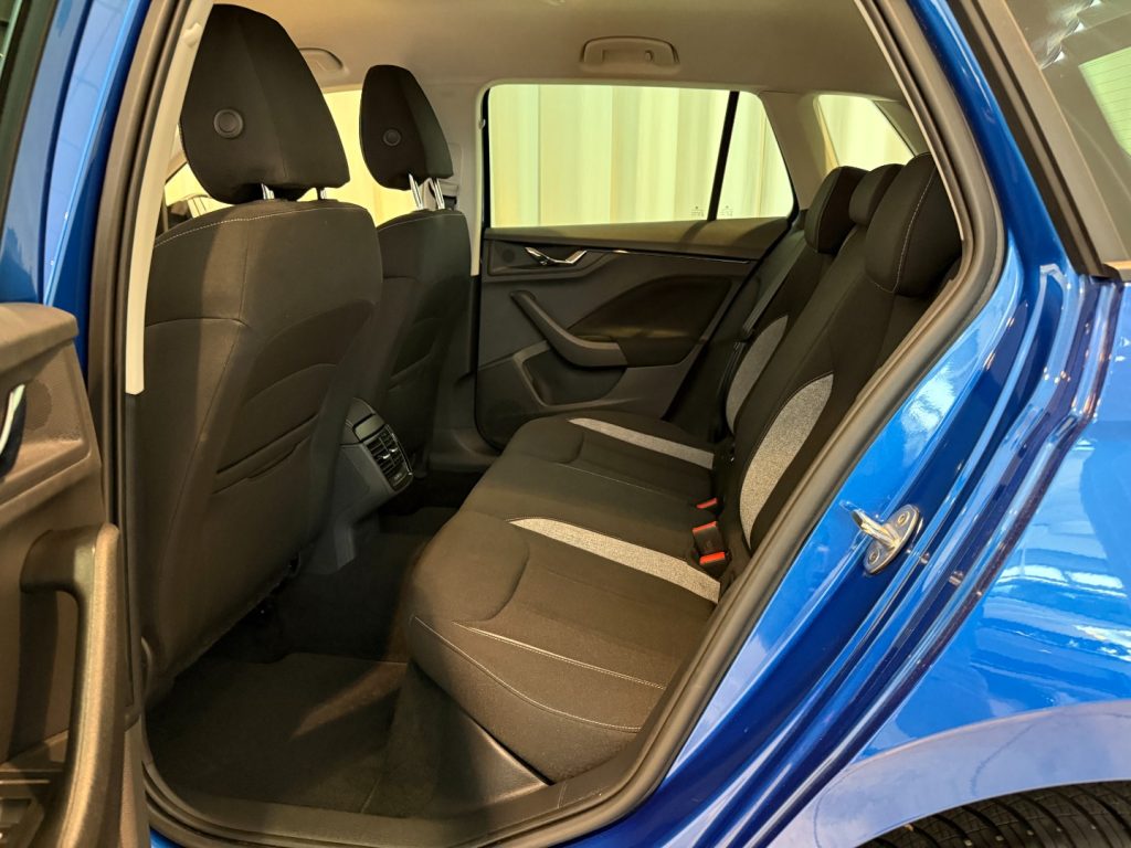 SKODA Kamiq 1.5 TSI 130 Edition Black 17Camera DAB+ - 5