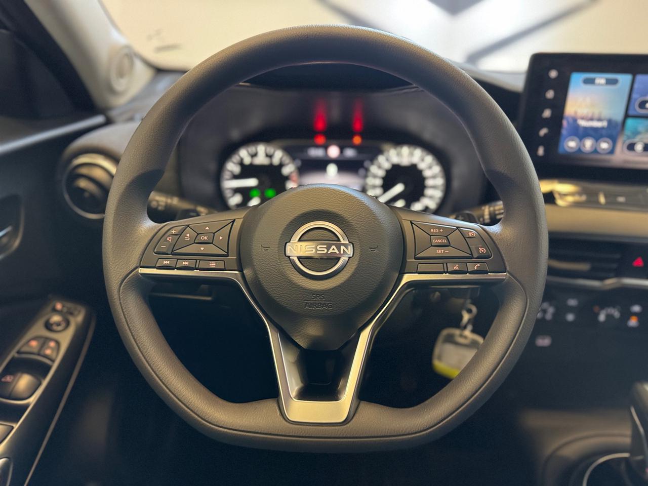 NISSAN Juke 1.0 DIG-T 114 CV DCT Acenta - 11