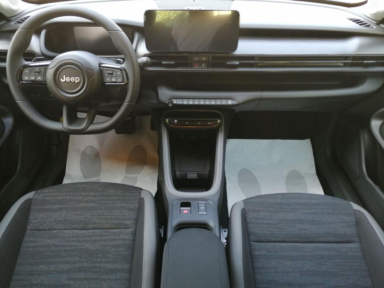 JEEP Avenger 1.2 Turbo MHEV Longitude + Winter Pack - 13