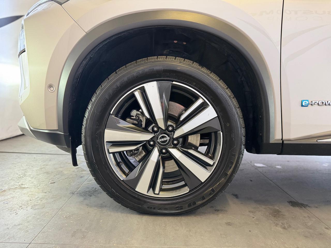 NISSAN X-Trail e-Power e-4orce 4WD 5 posti Tekna - 7