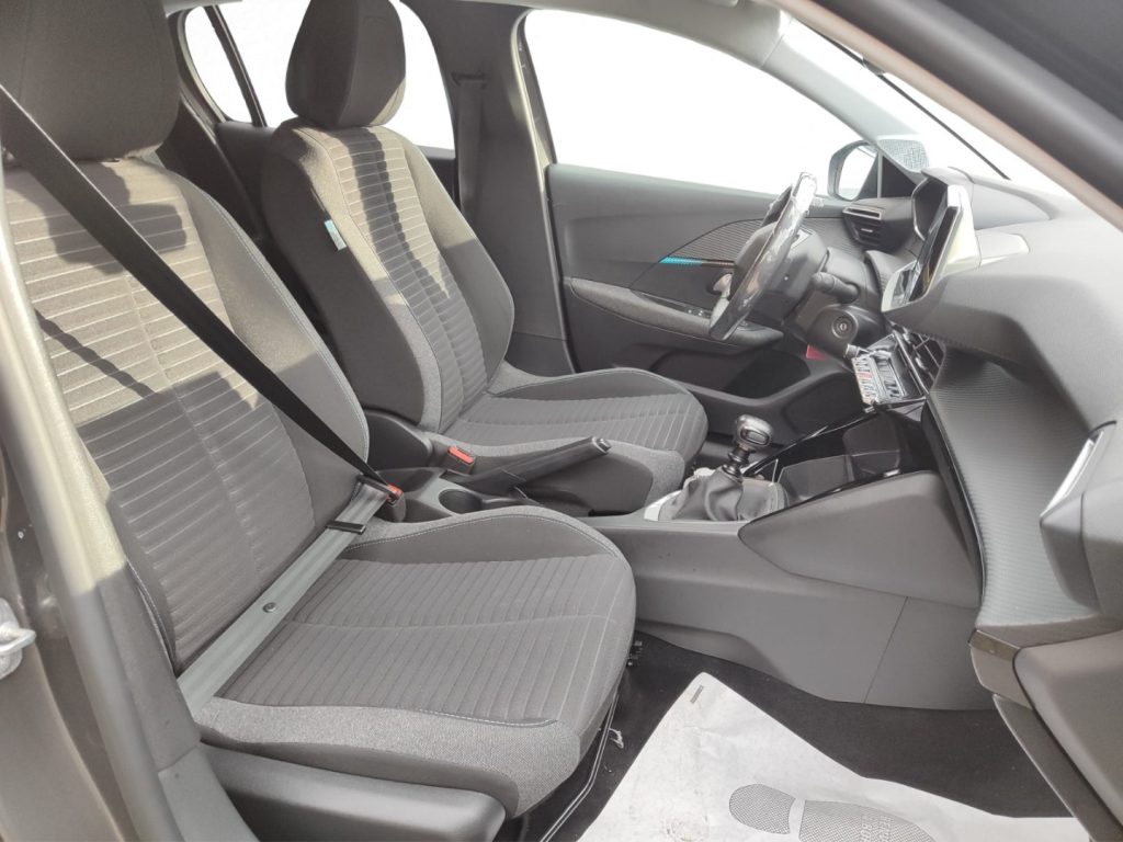 PEUGEOT 208 PureTech 75 Stop&Start 5 porte STYLE - 8