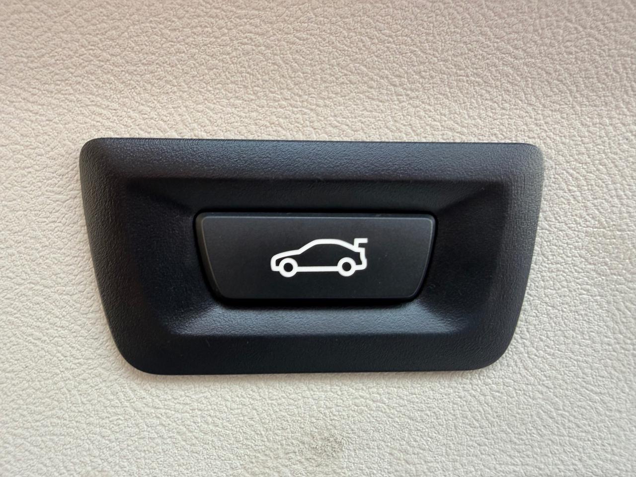 BMW X4 xDrive20d 48V Business Advantage SPORT - 9