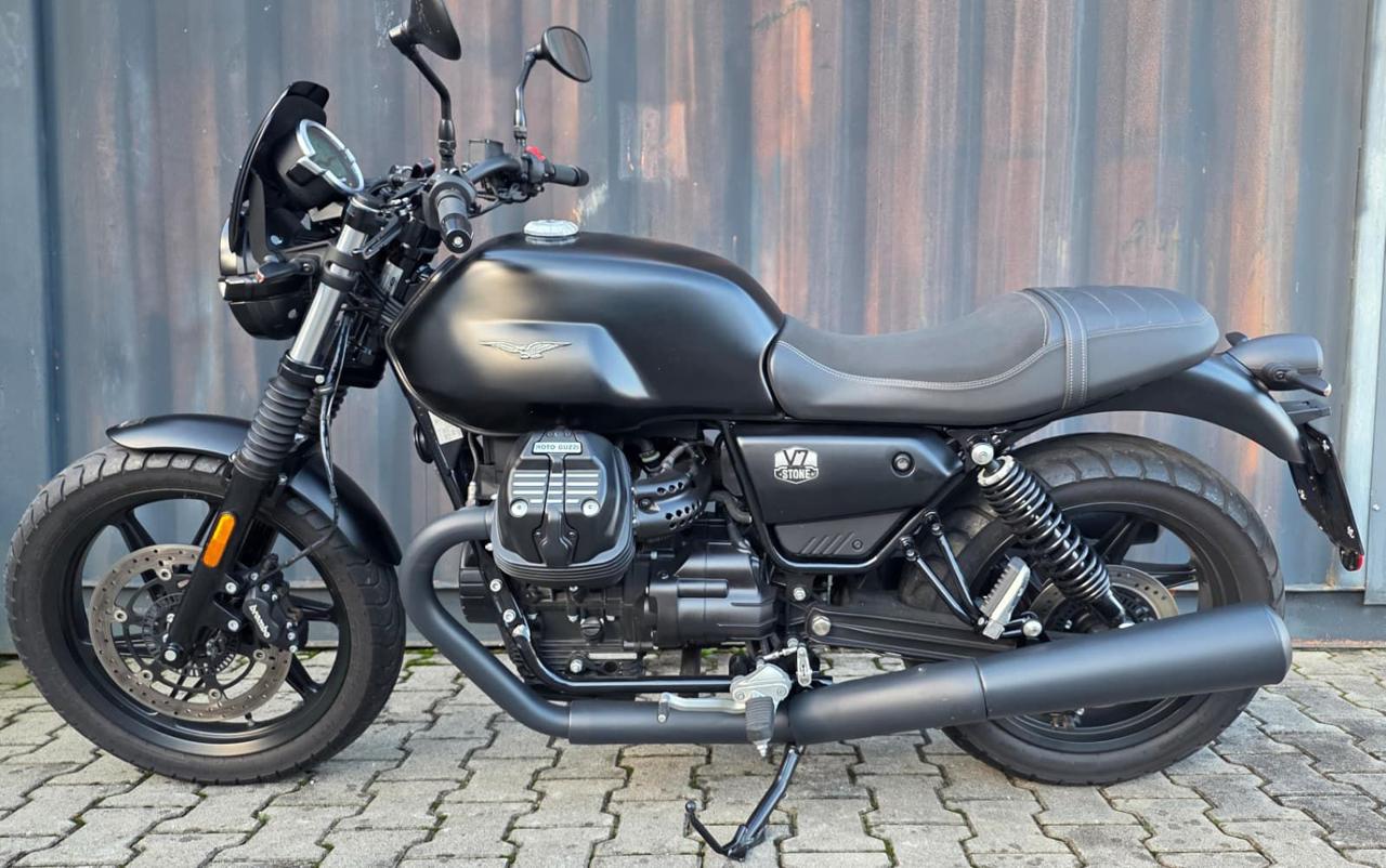 MOTO GUZZI V7 STONE - 3