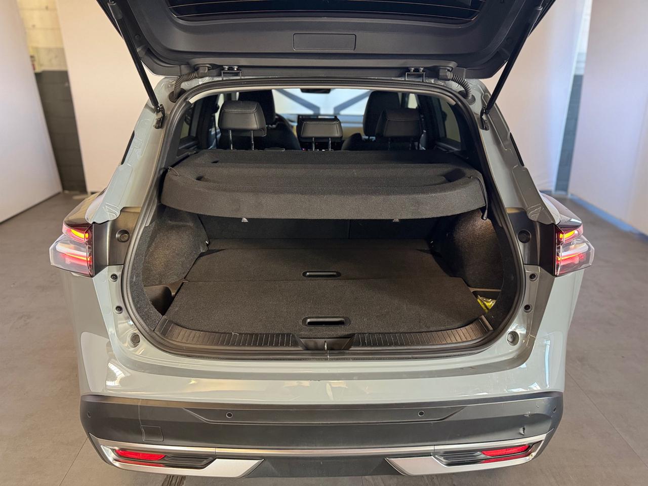 NISSAN Qashqai MHEV 158 CV Xtronic N-Design - 14