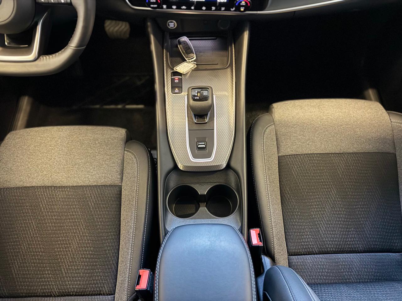 NISSAN Qashqai MHEV 158 CV Xtronic N-Design - 13