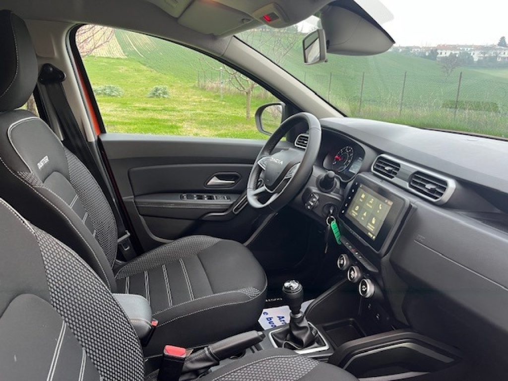 DACIA Duster 1.0 TCe GPL 4x2 Journey - 24