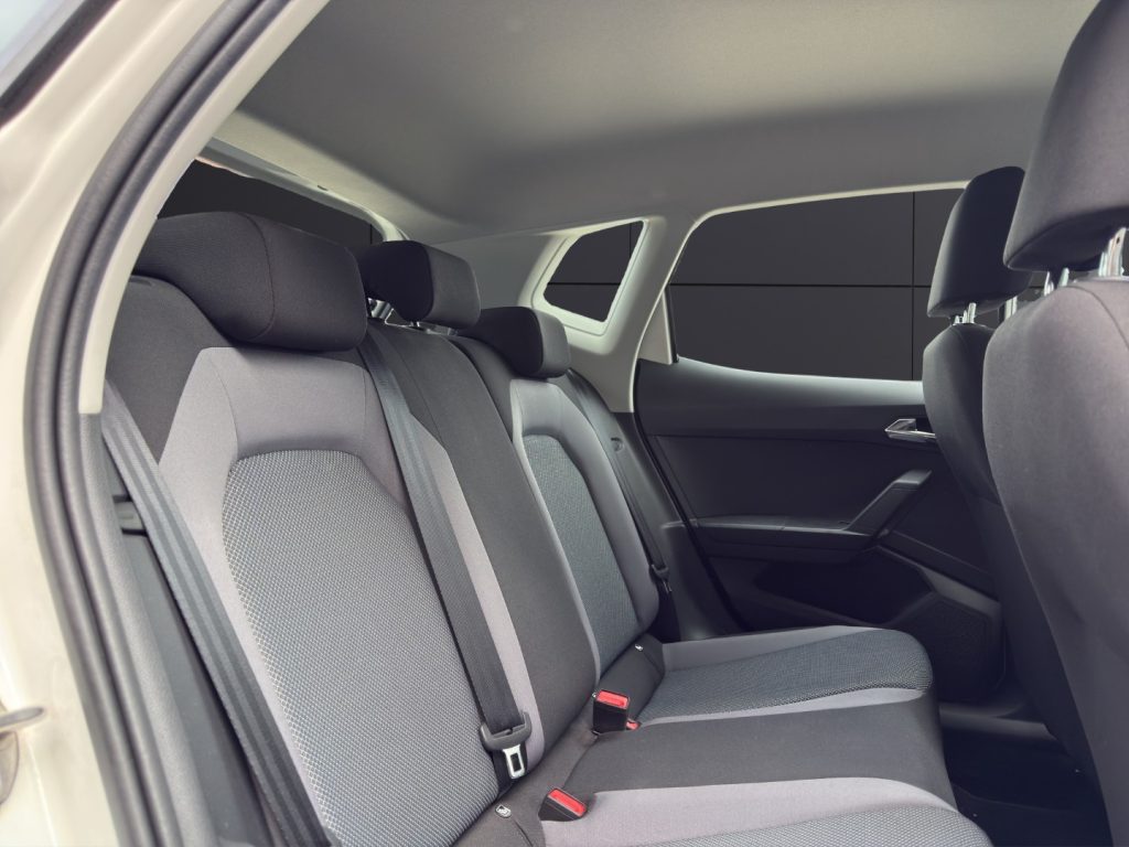 SEAT Arona 1.0 TGI Black Edition - 19