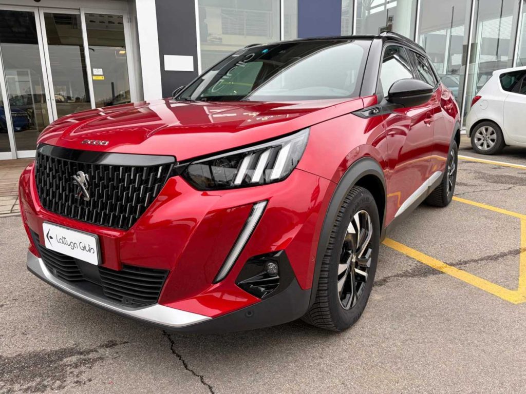 PEUGEOT 2008 PureTech 130 S&S GT - 2