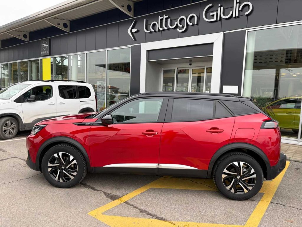 PEUGEOT 2008 PureTech 130 S&S GT - 9