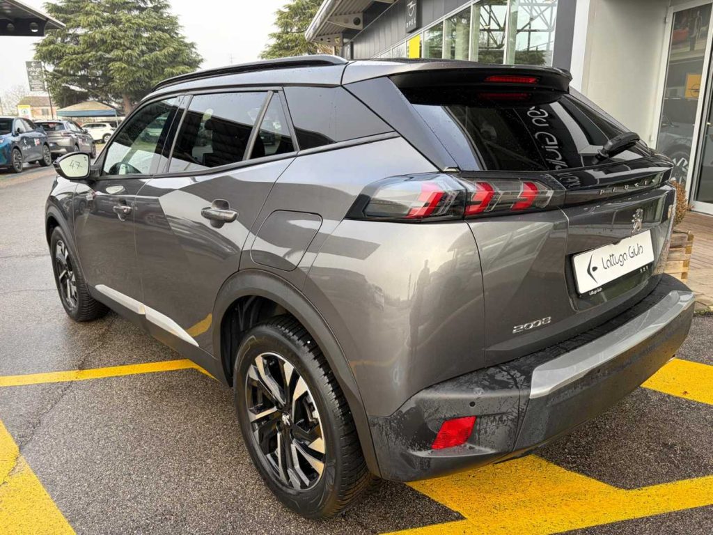 PEUGEOT 2008 BlueHDi 130 S&S EAT8 Allure - 8