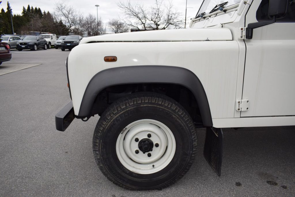 LAND ROVER Defender Defender 90 2.5 Td5 AUTOCARRO - 20