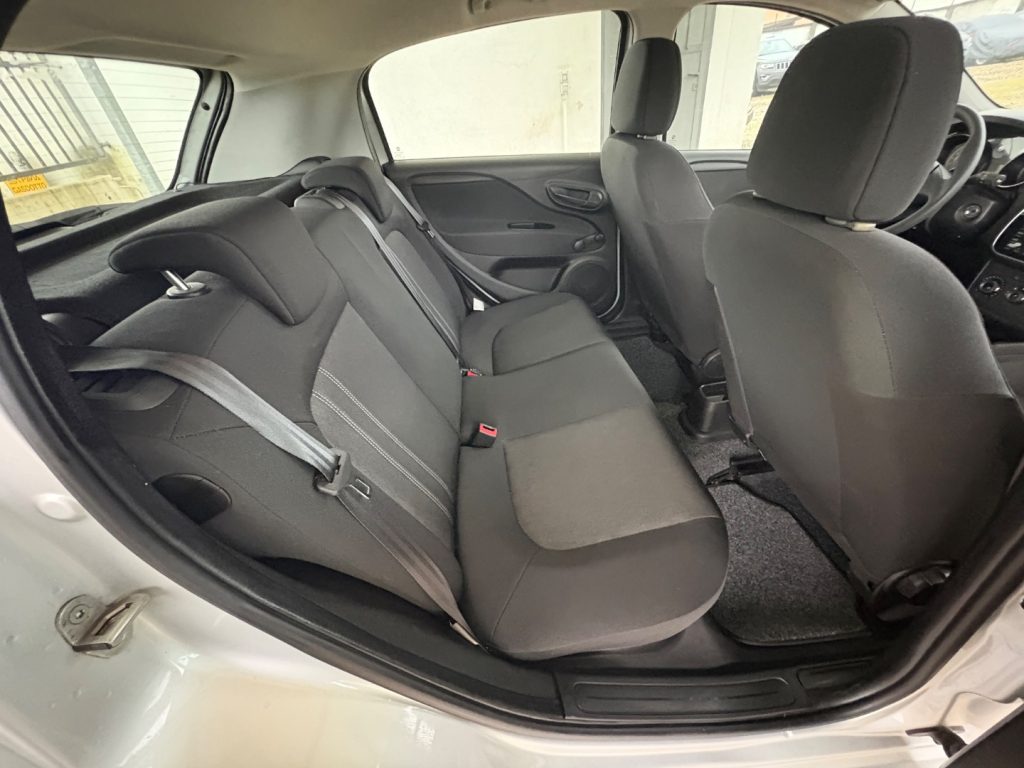 FIAT Punto 1.2 8V 5 porte Street POCHI CHILOMETRI EURO 6 - 13