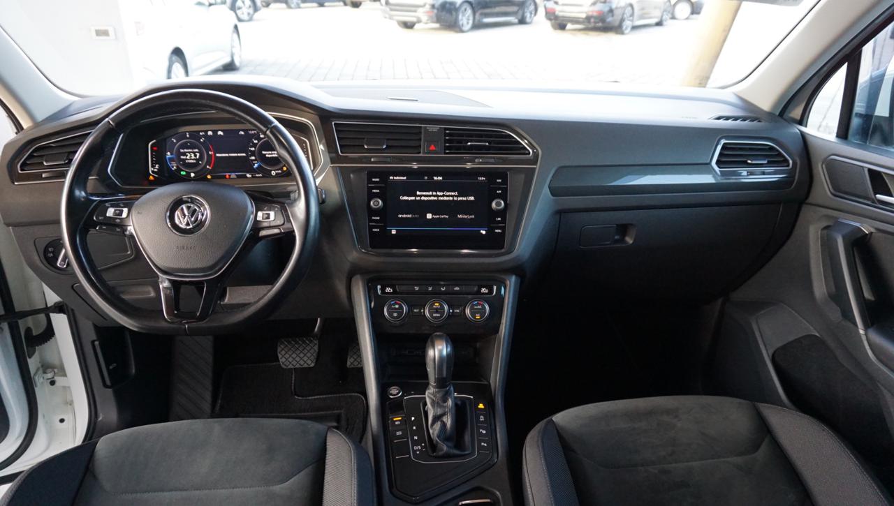 VOLKSWAGEN Tiguan 2.0 TDI 150 CV SCR DSG R-Line - 32
