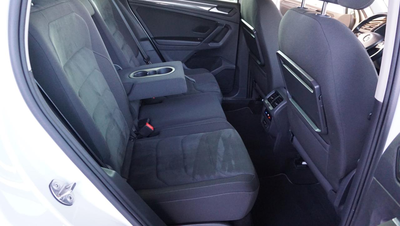 VOLKSWAGEN Tiguan 2.0 TDI 150 CV SCR DSG R-Line - 34