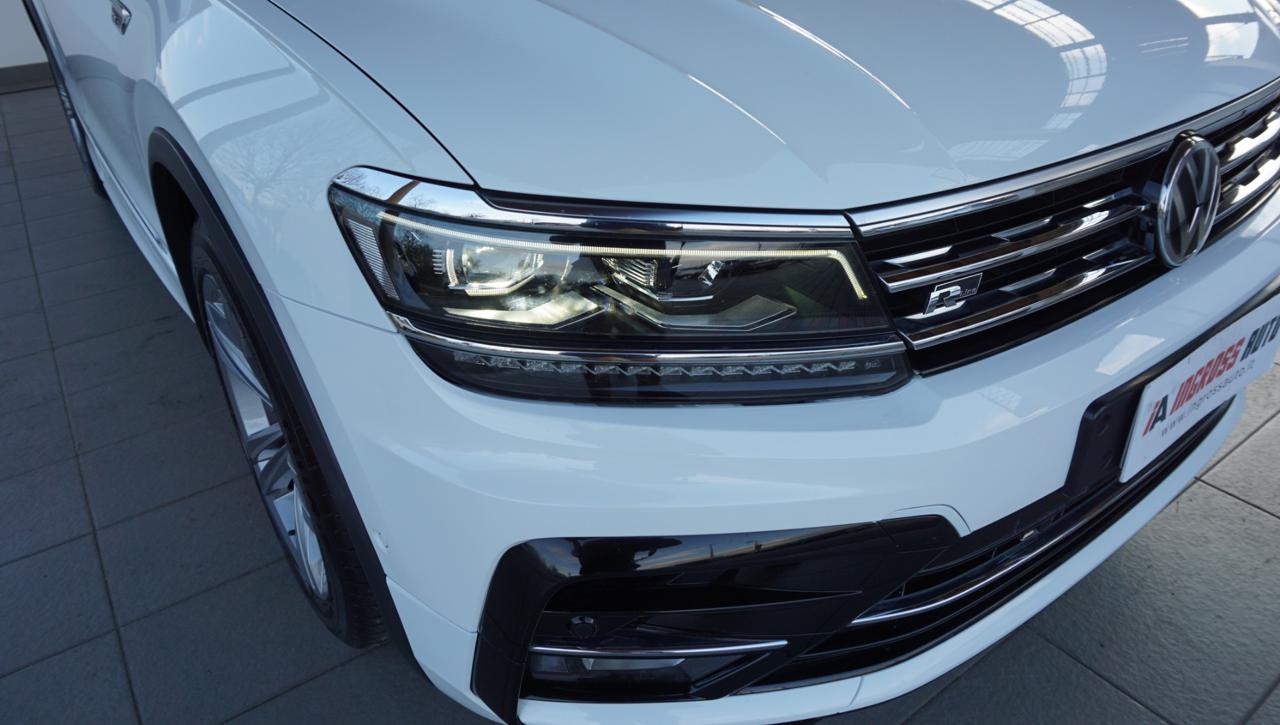 VOLKSWAGEN Tiguan 2.0 TDI 150 CV SCR DSG R-Line - 9