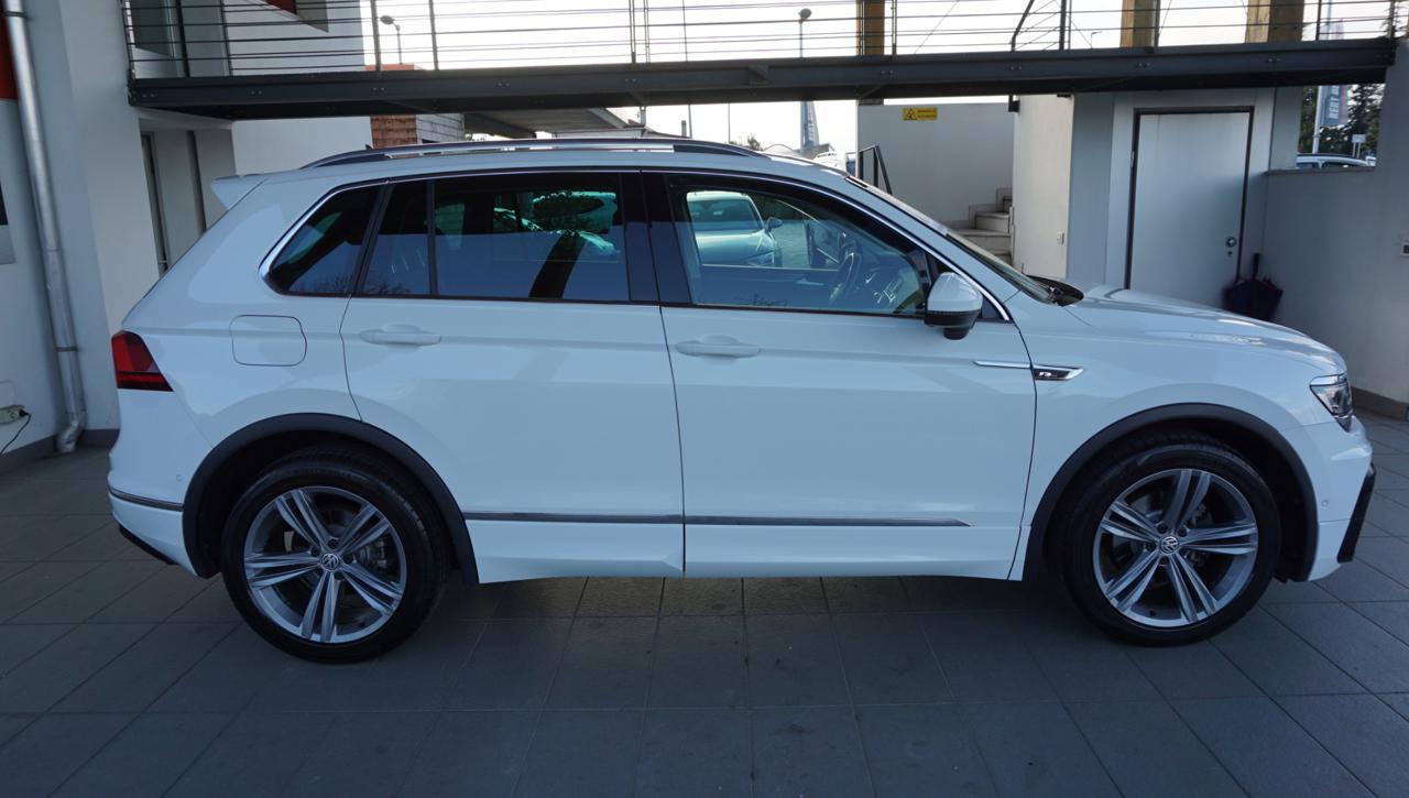 VOLKSWAGEN Tiguan 2.0 TDI 150 CV SCR DSG R-Line - 6