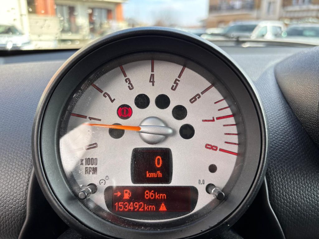 MINI One Countryman BICOLOR - 8