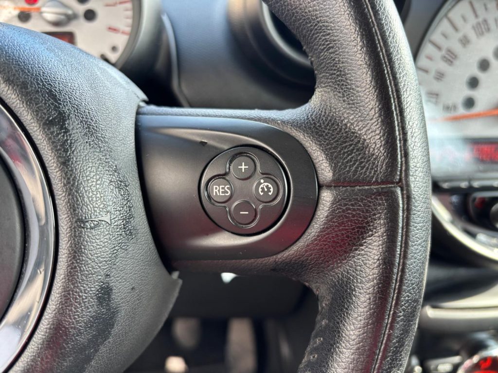 MINI One Countryman BICOLOR - 10