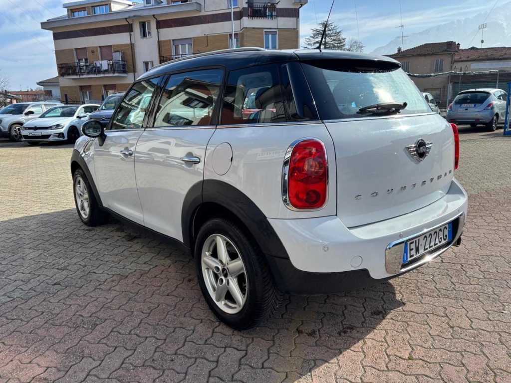 MINI One Countryman BICOLOR - 15