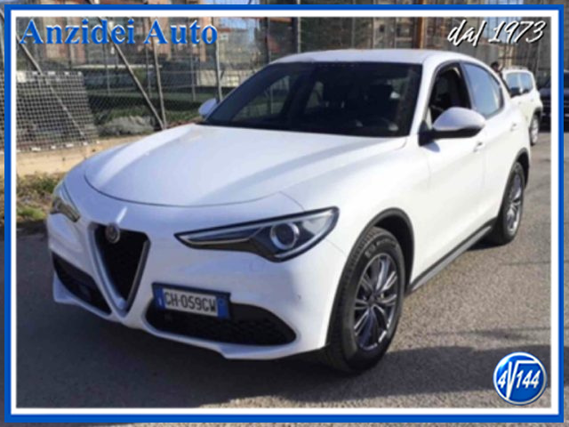 ALFA ROMEO Stelvio Bianco pastello