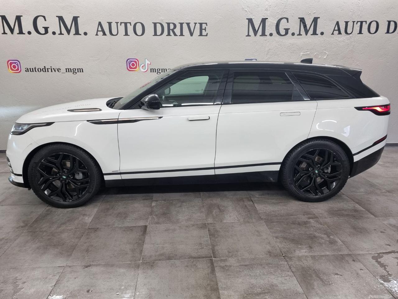 LAND ROVER Range Rover Velar 2.0D I4 240 CV R-Dynamic - 2