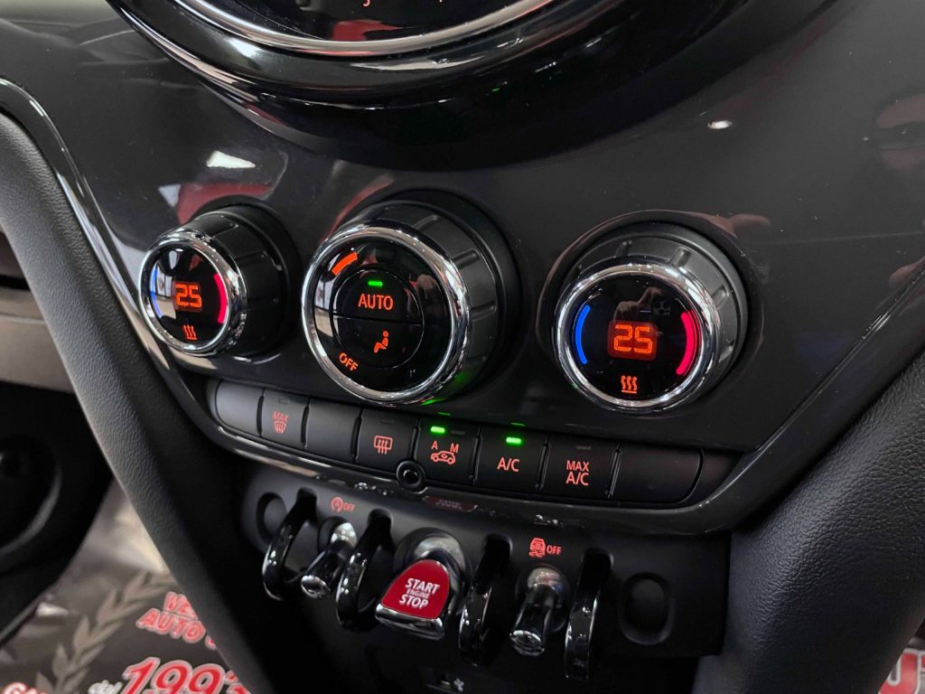 MINI Countryman 1.5 ONE D BUSINESS AUTO - IVA DEDUCIBILE - 50