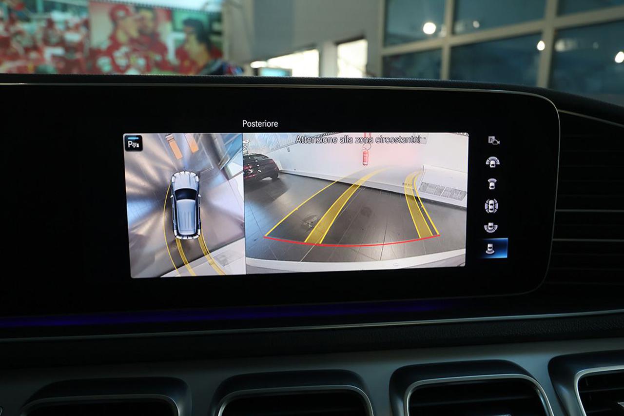 MERCEDES-BENZ GLE 300 d 4Matic Mild Hybrid Premium AMG - 29