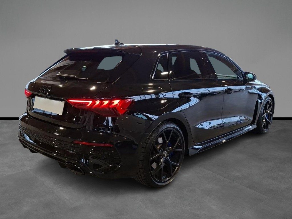 AUDI RS 3 SPB TFSI quattro S tronic - 16