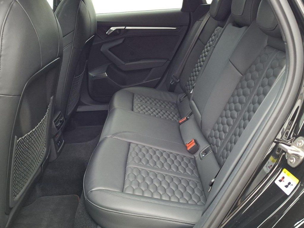 AUDI RS 3 SPB TFSI quattro S tronic - 11