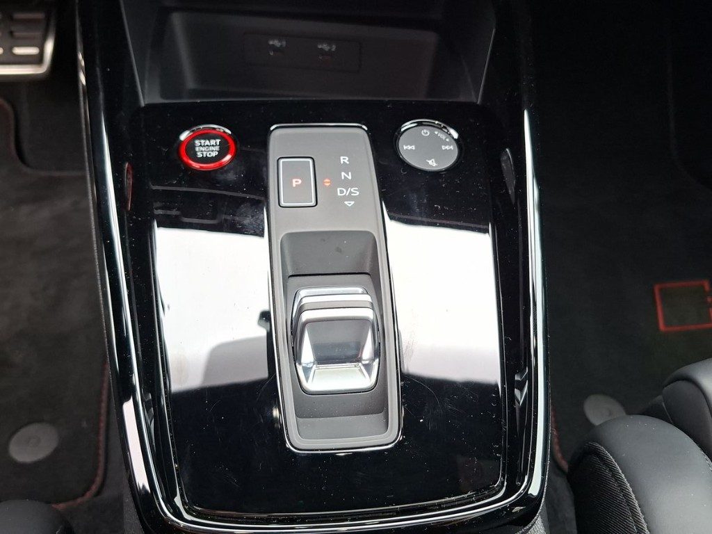 AUDI RS 3 SPB TFSI quattro S tronic - 12