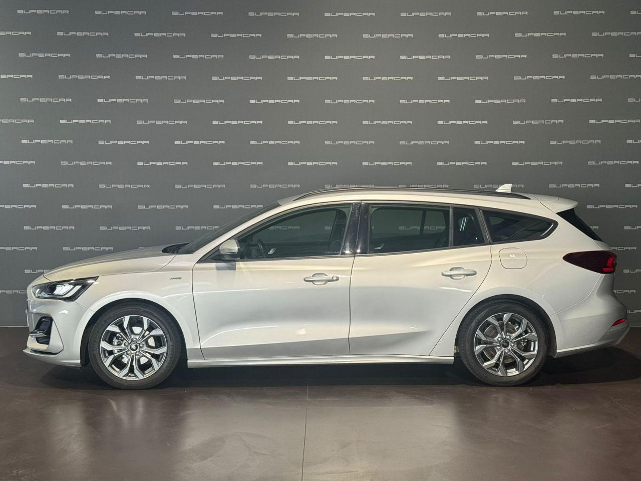 FORD Focus 1.5 EcoBlue 115 CV automatico SW ST-Line - 5