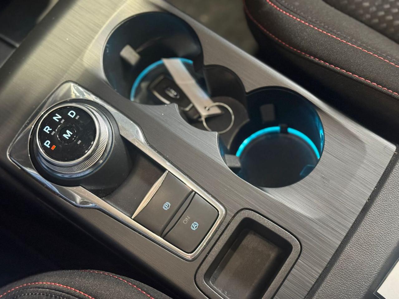 FORD Focus 1.5 EcoBlue 115 CV automatico SW ST-Line - 17