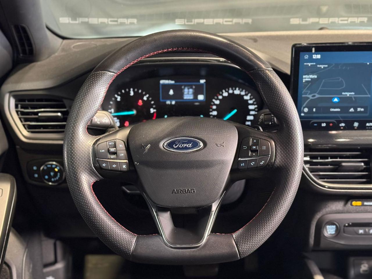 FORD Focus 1.5 EcoBlue 115 CV automatico SW ST-Line - 11