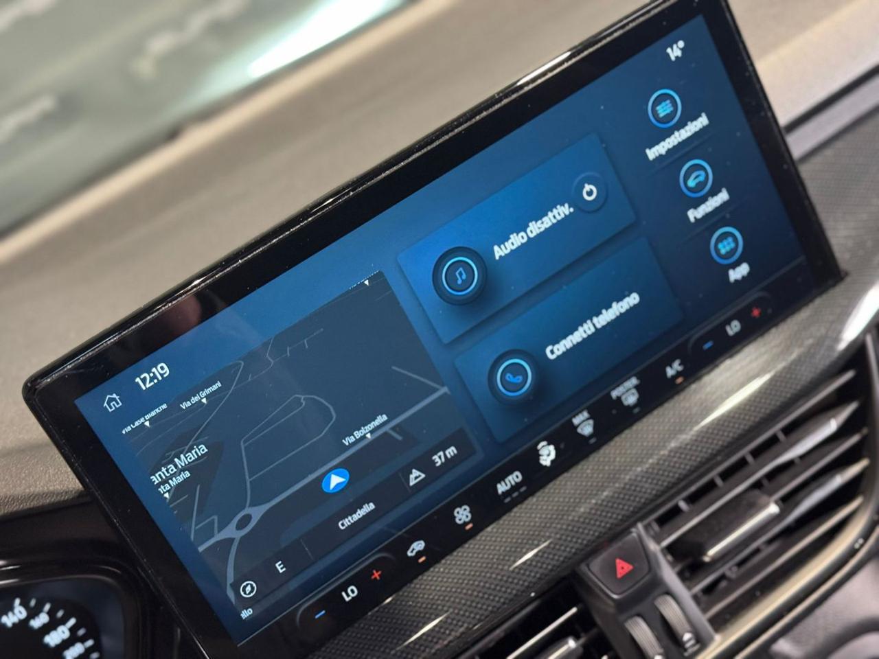 FORD Focus 1.5 EcoBlue 115 CV automatico SW ST-Line - 14