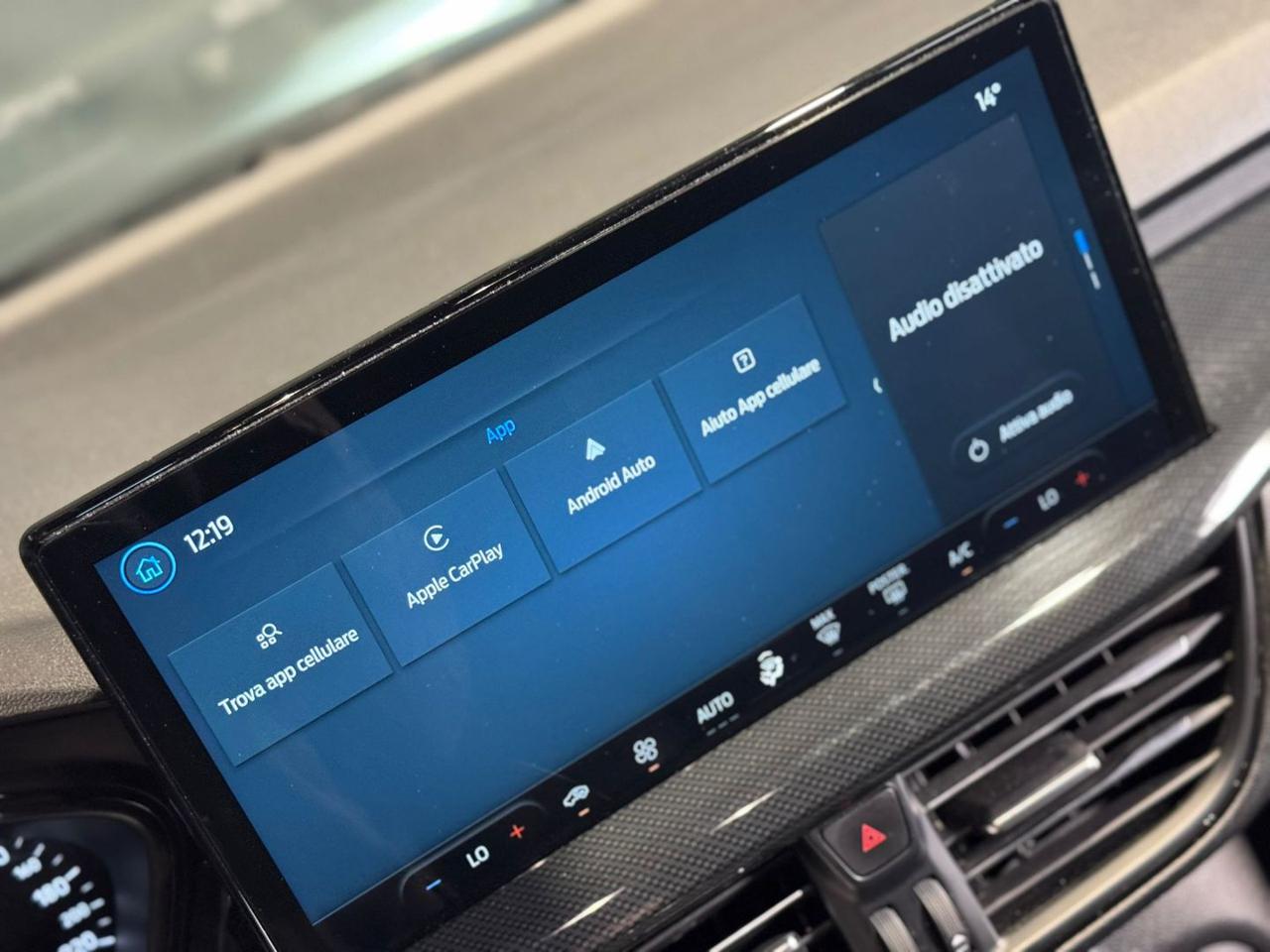 FORD Focus 1.5 EcoBlue 115 CV automatico SW ST-Line - 15