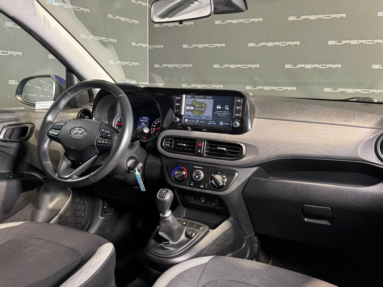 HYUNDAI i10 1.0 MPI TECH CONNECT PACK - 9