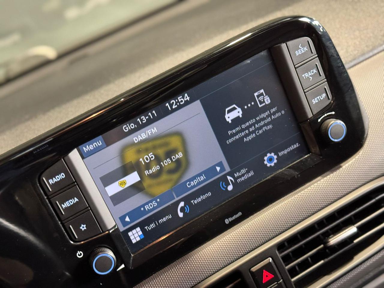 HYUNDAI i10 1.0 MPI TECH CONNECT PACK - 14