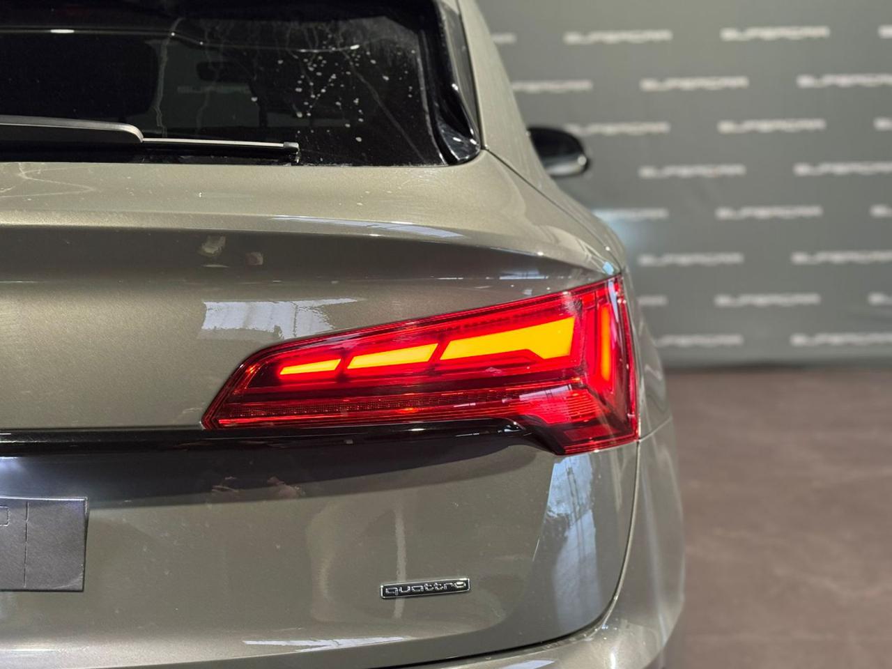 AUDI Q5 SPB 40 TDI quattro S tronic Identity Black - 6