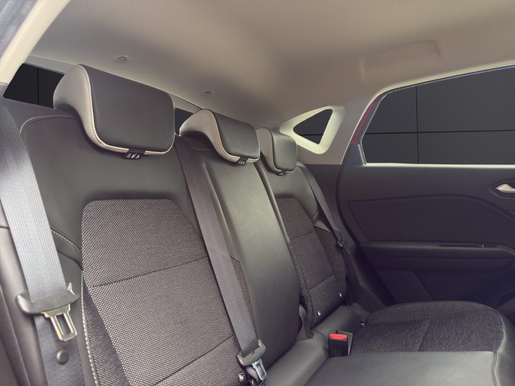 RENAULT Captur Full Hybrid E-Tech 145 CV Techno - 19